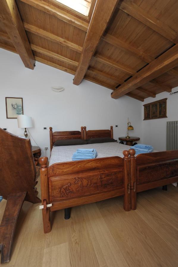 B&B Bone Novelle Dimora Storica Palazzo Zuzi L'Aquila Bagian luar foto