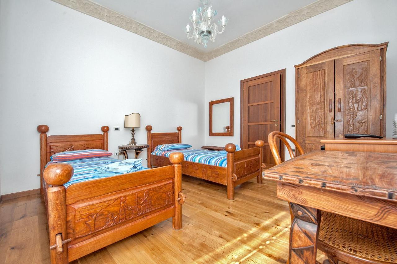 B&B Bone Novelle Dimora Storica Palazzo Zuzi L'Aquila Bagian luar foto